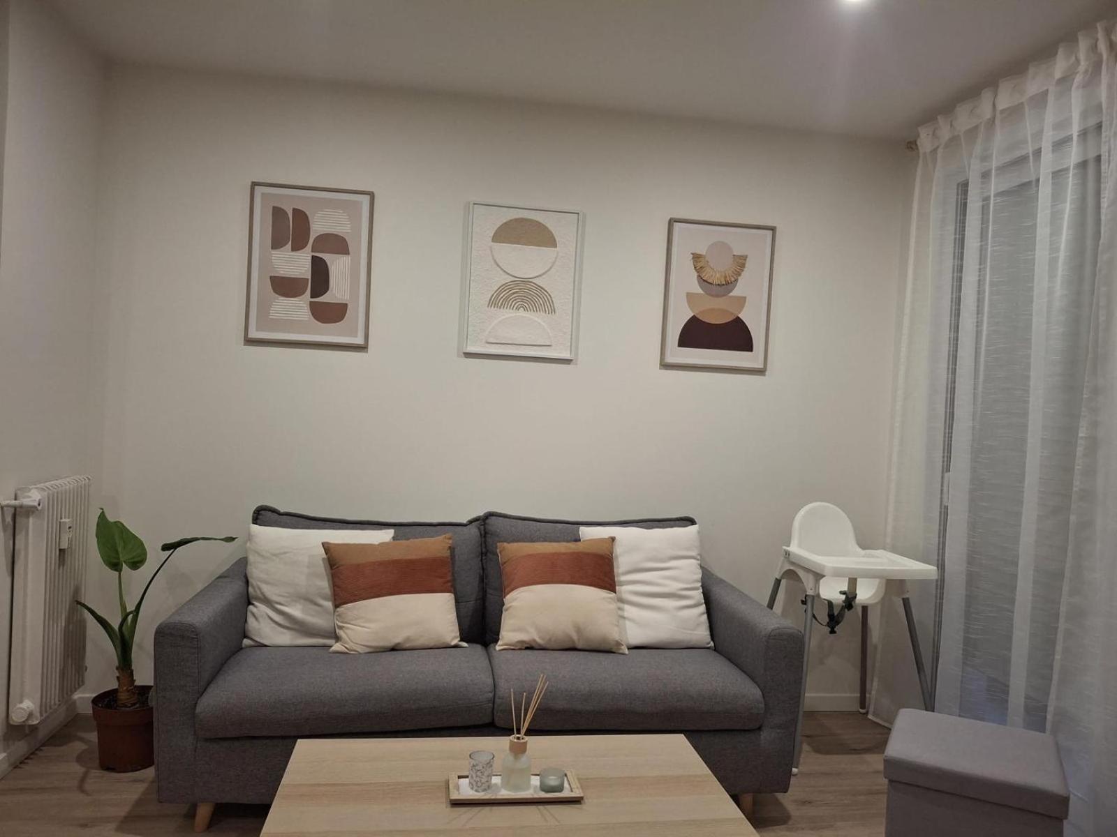 3 Pieces A Juan-les-pins Apartamento *